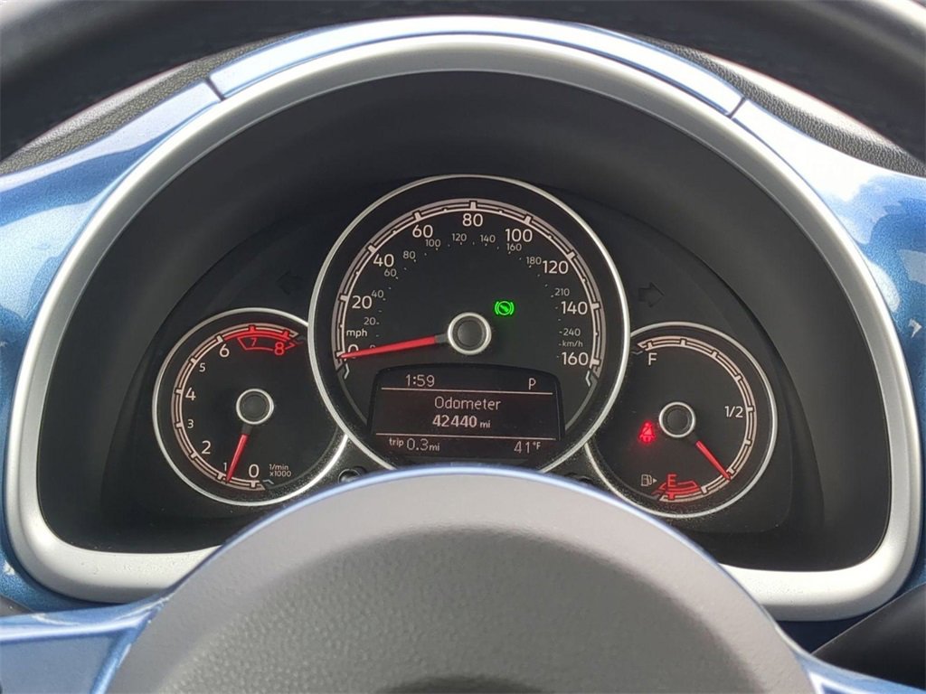 Used 2019 Volkswagen Beetle 2.0T SE image 15