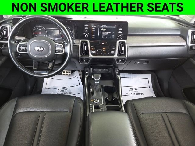 Used 2021 Kia Sorento EX image 2