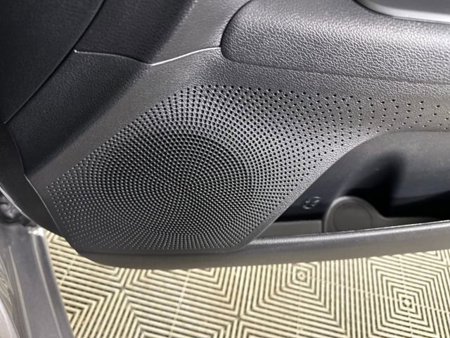 Used 2024 Kia Forte LXS w/ LXS Technology Package image 27