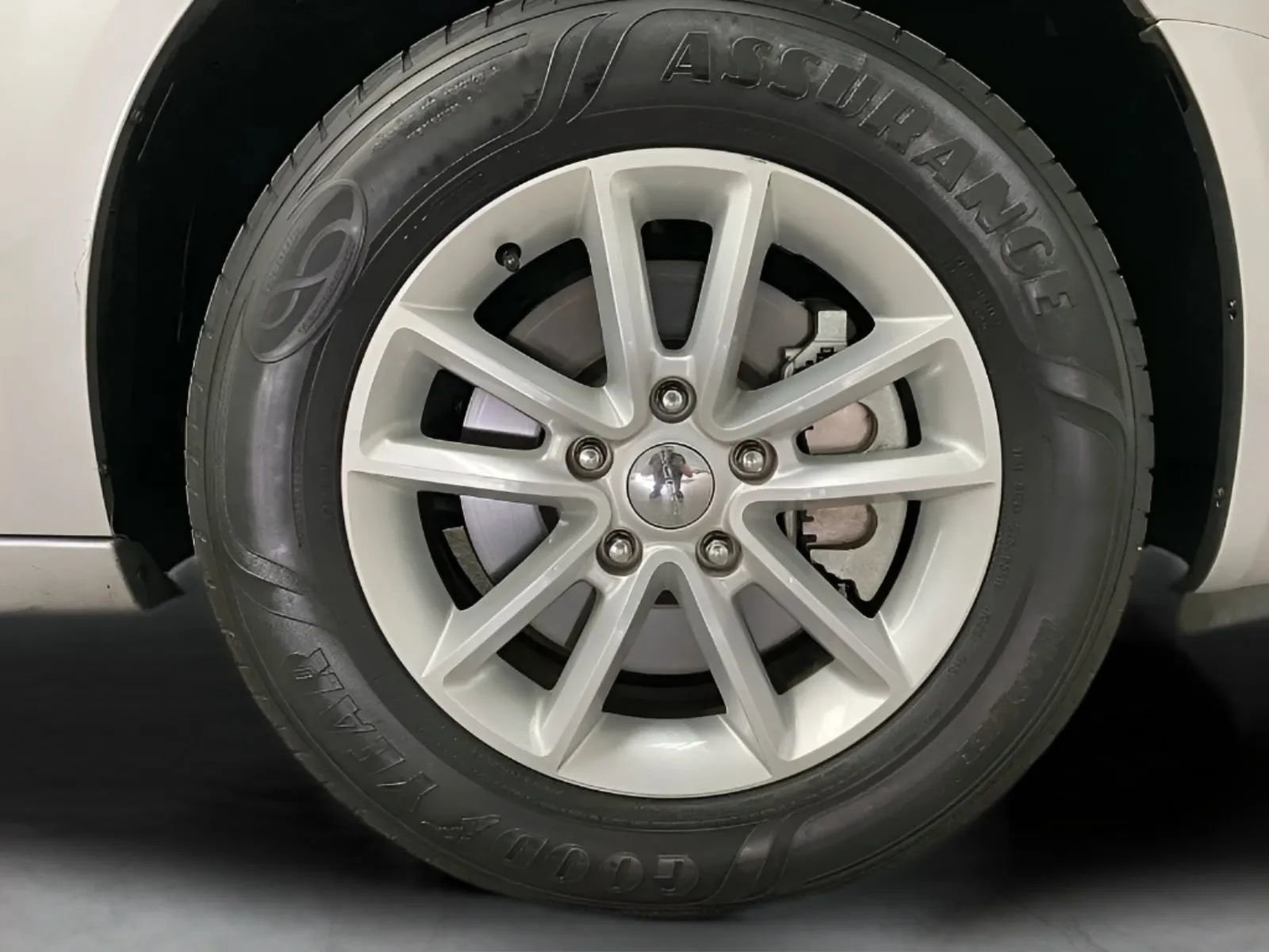 Used 2020 Dodge Grand Caravan SE FWD image 27