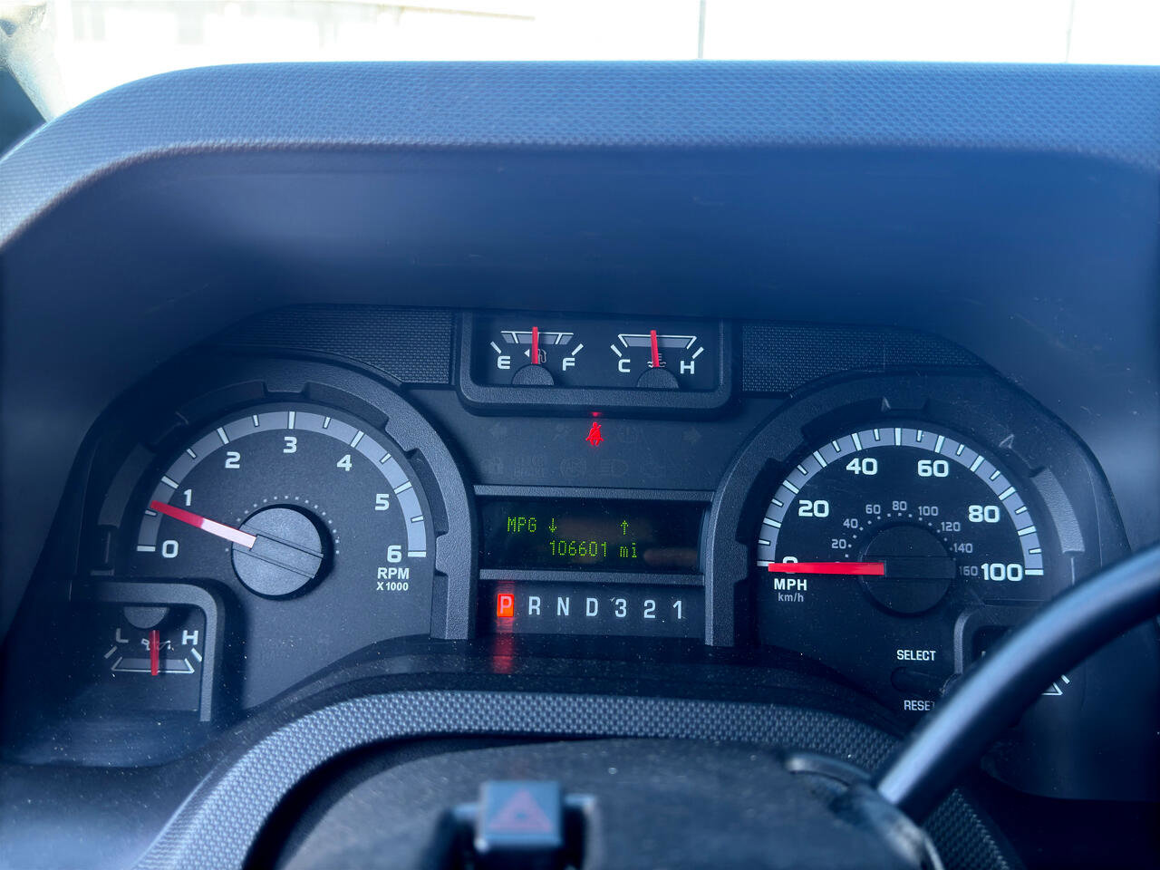 Used 2011 Ford E-450 and Econoline 450 Super Duty image 11