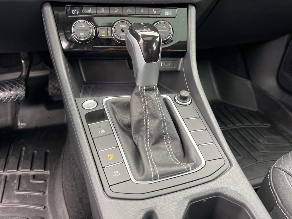 Used 2024 Volkswagen Jetta SEL image 14