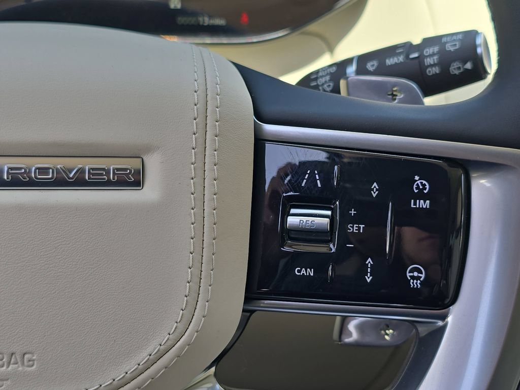 New 2026 Land Rover Range Rover Long Wheelbase SE AWD/4WD image 20