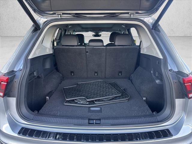 Used 2021 Volkswagen Tiguan SEL w/ 2-Row Tiguan MDO Package image 21