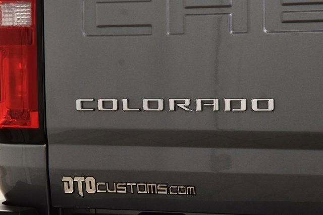 Used 2022 Chevrolet Colorado ZR2 AWD/4WD image 21