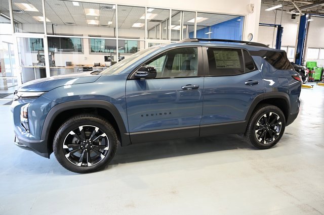 New 2026 Chevrolet Equinox RS w/ LPO, Floor Liner Package image 8