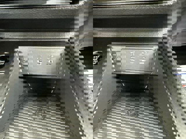 New 2026 Nissan Kicks SV w/ Cold Weather Package image 29