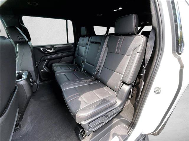 Used 2021 Chevrolet Suburban RST AWD/4WD image 28