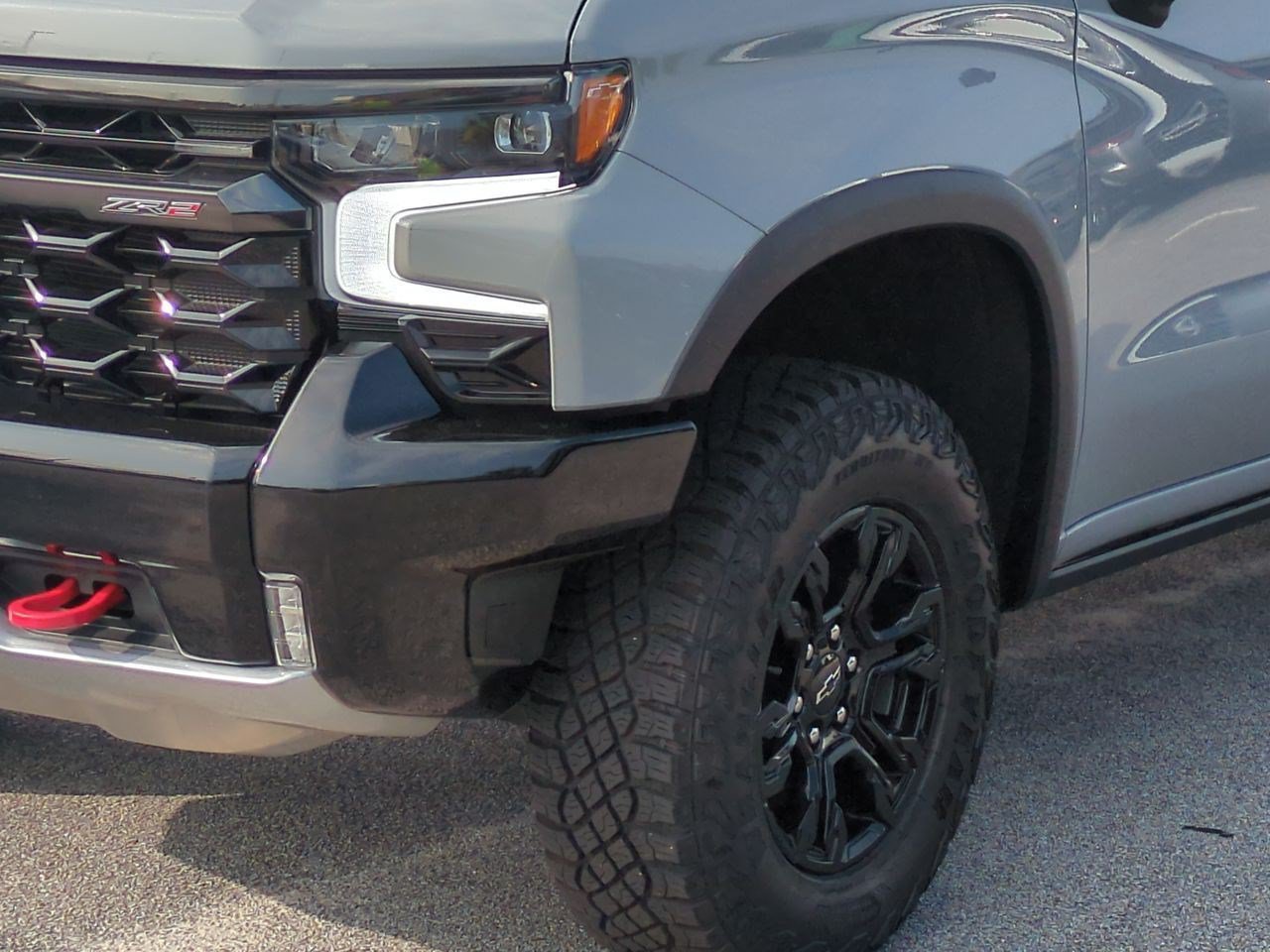 Used 2024 Chevrolet Silverado 1500 ZR2 w/ Technology Package AWD/4WD image 10