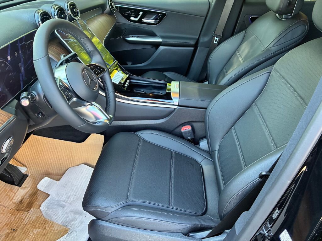 New 2026 Mercedes-Benz GLC 350e 4MATIC image 6