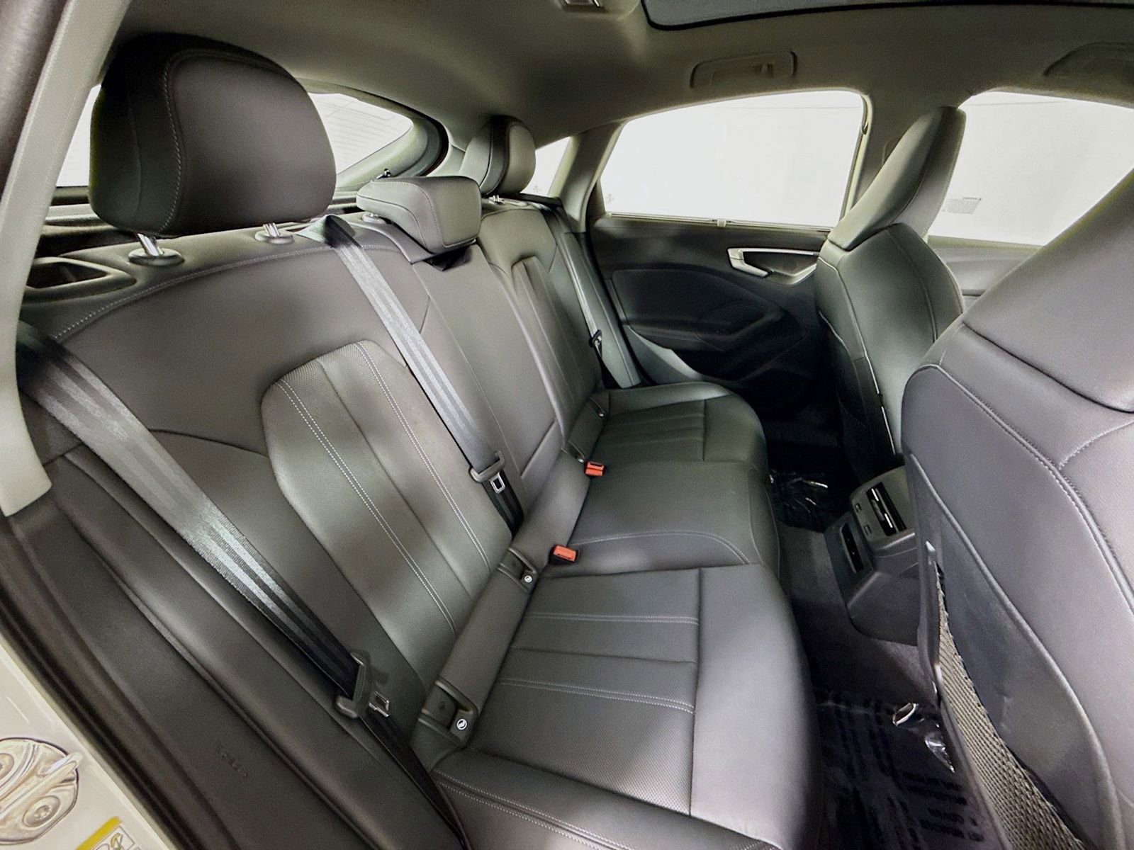 Certified 2025 Audi A5 2.0T Premium Plus w/ Premium Plus image 25