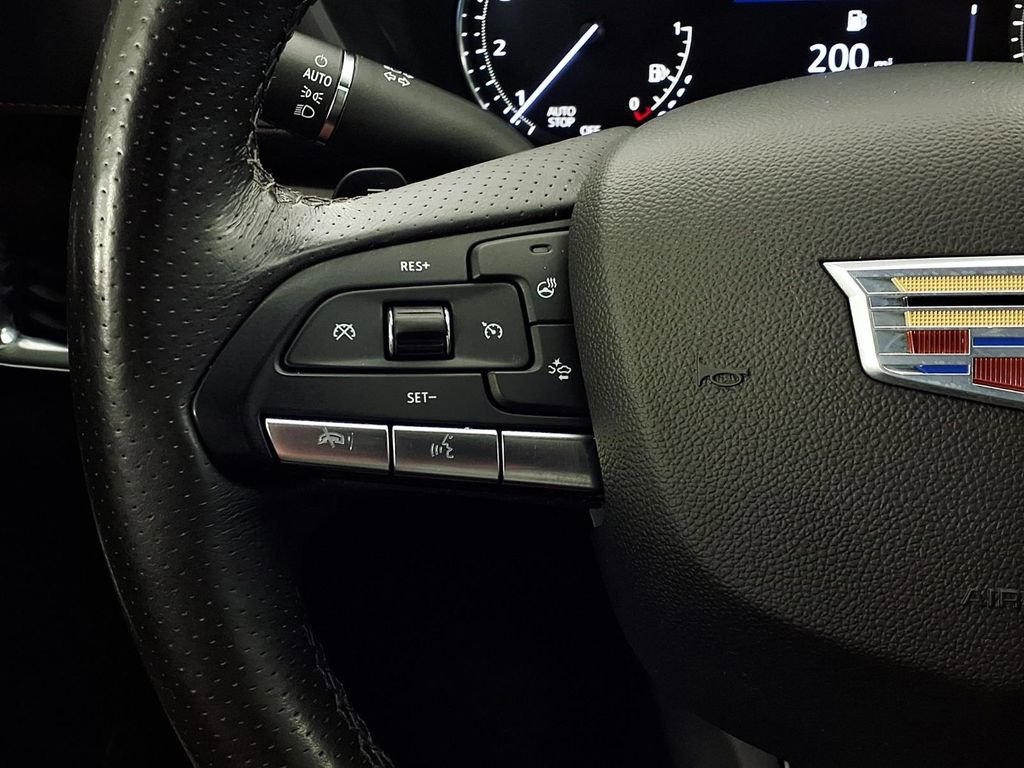 Used 2023 Cadillac XT4 Sport FWD image 17