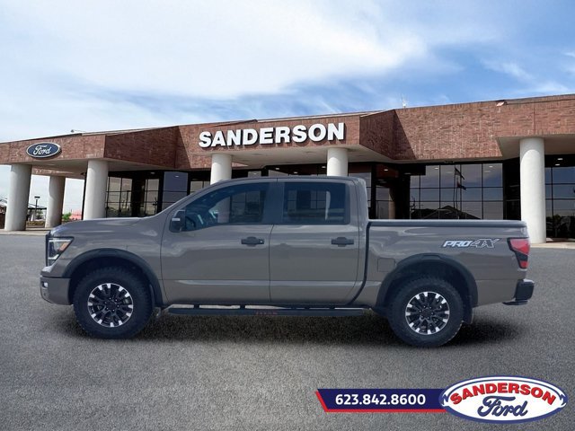 Used 2021 Nissan Titan PRO-4X w/ Pro-4x Convenience Package AWD/4WD image 6