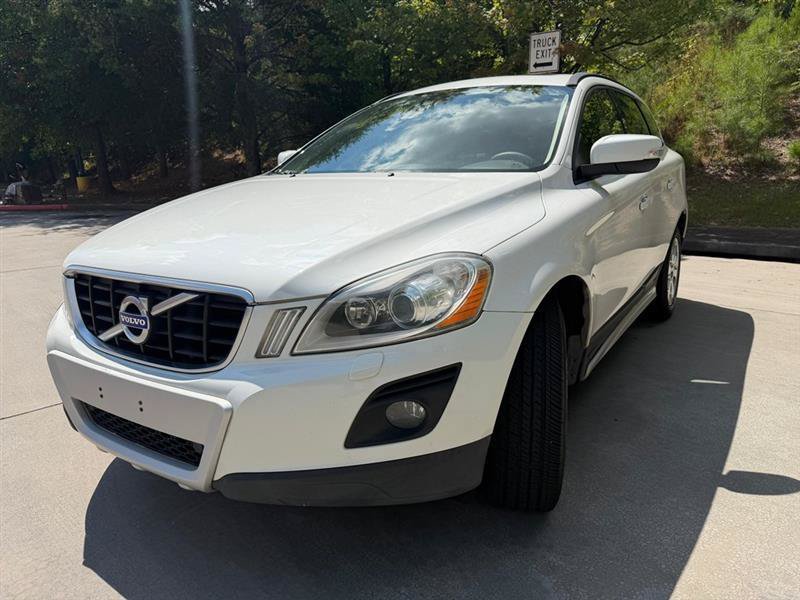 Used 2010 Volvo XC60 3.2 AWD/4WD image 3