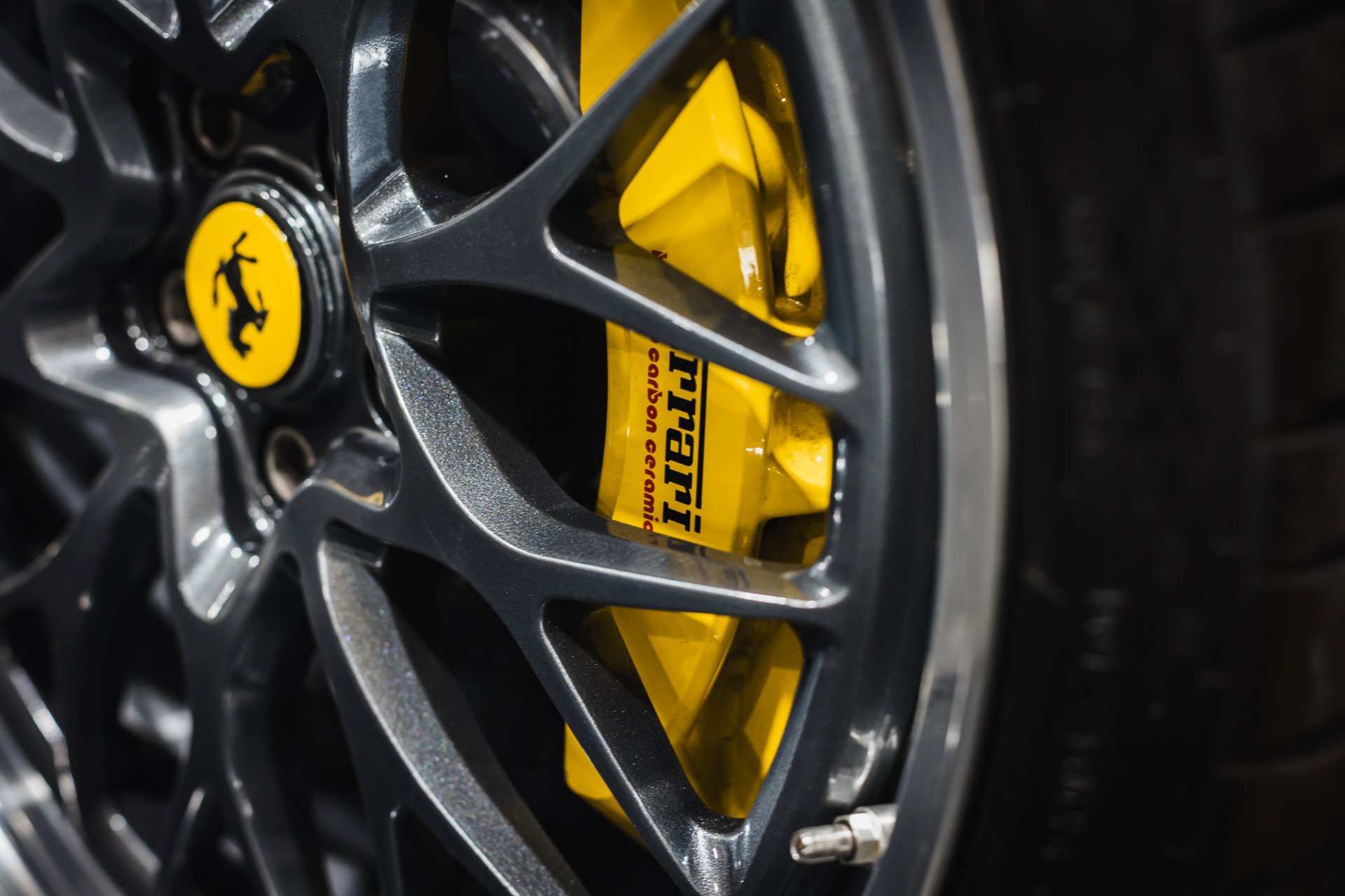 Used 2013 Ferrari 458 Italia Coupe image 32