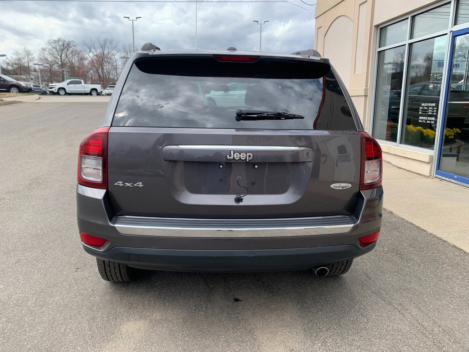 Used 2016 Jeep Compass High Altitude image 6