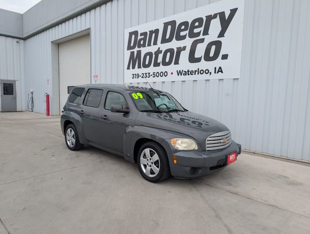 Used 2009 Chevrolet HHR LT image 1