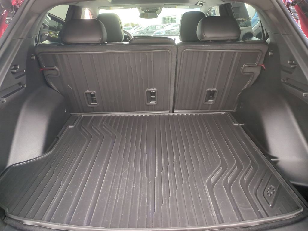 Used 2025 Chevrolet Equinox EV LT image 29