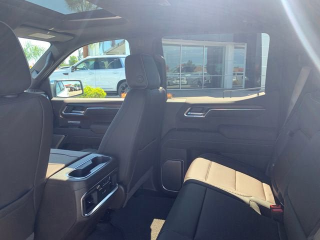 New 2026 GMC Sierra 1500 Denali w/ Denali Reserve Package AWD/4WD image 11
