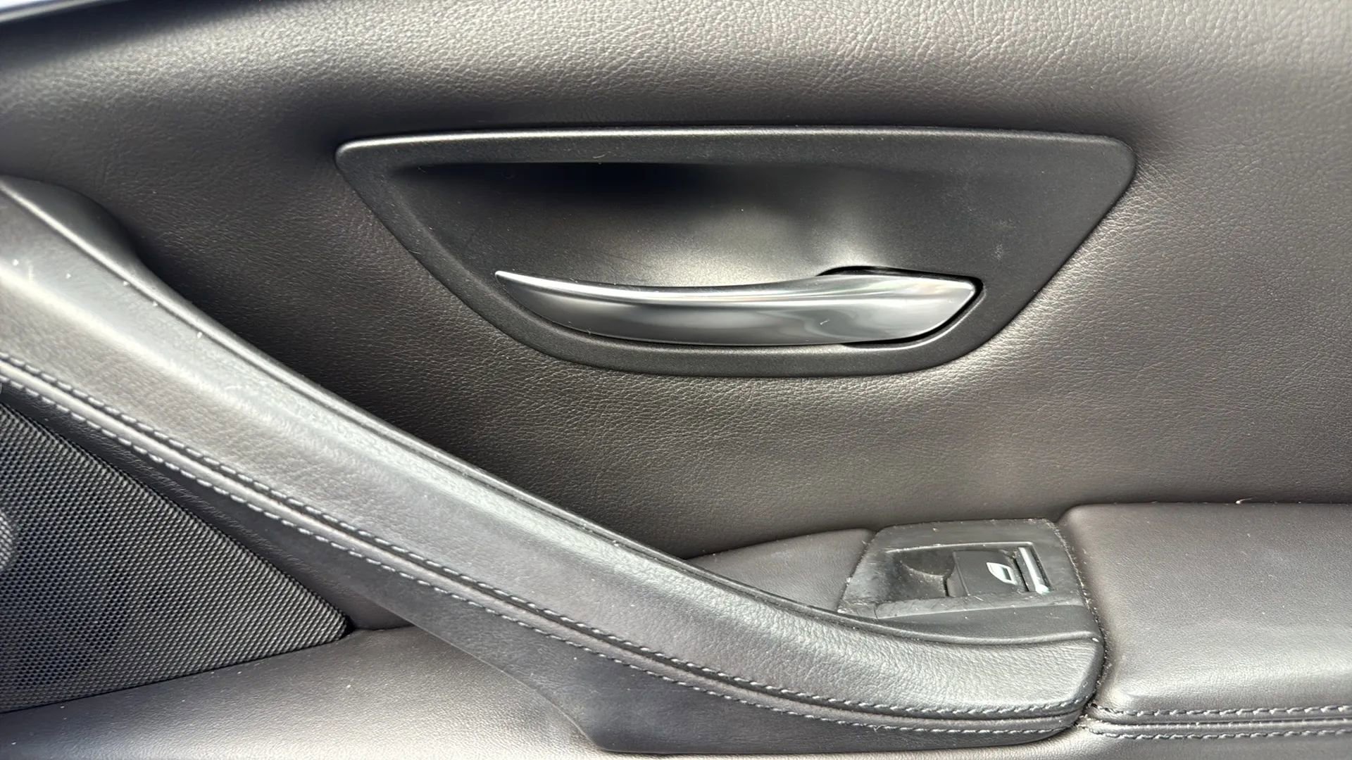 Used 2016 BMW M5 w/ Competition Package image 43