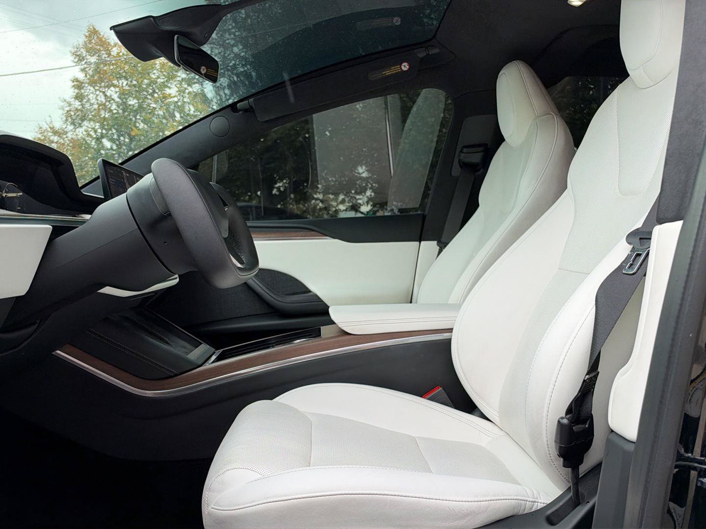 Used 2022 Tesla Model X AWD/4WD image 13