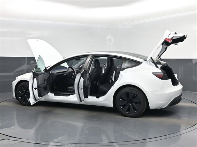 Used 2025 Tesla Model 3 Long Range image 59