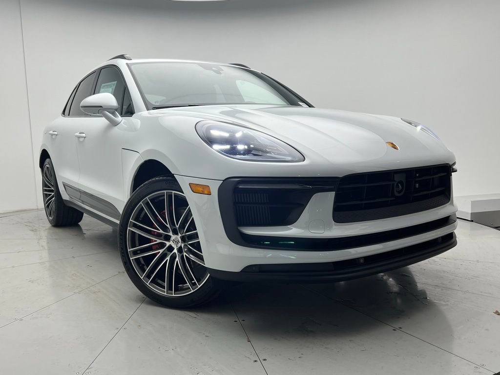 New 2026 Porsche Macan S image 24