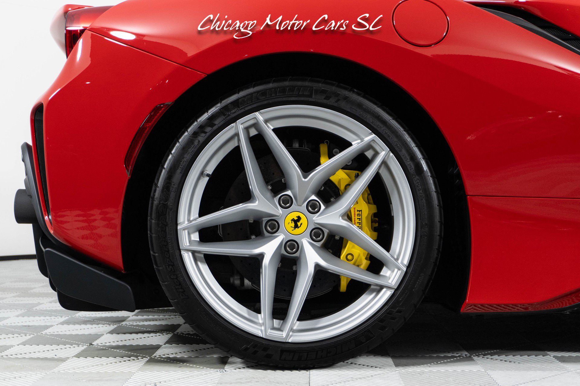 Used 2020 Ferrari 488 Pista Spider RWD image 15