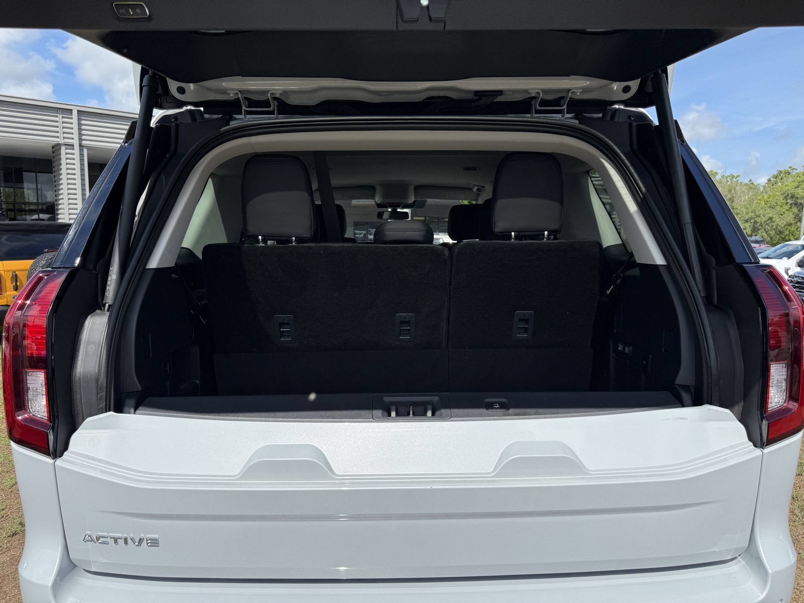 Certified 2025 Ford Expedition Active RWD image 14
