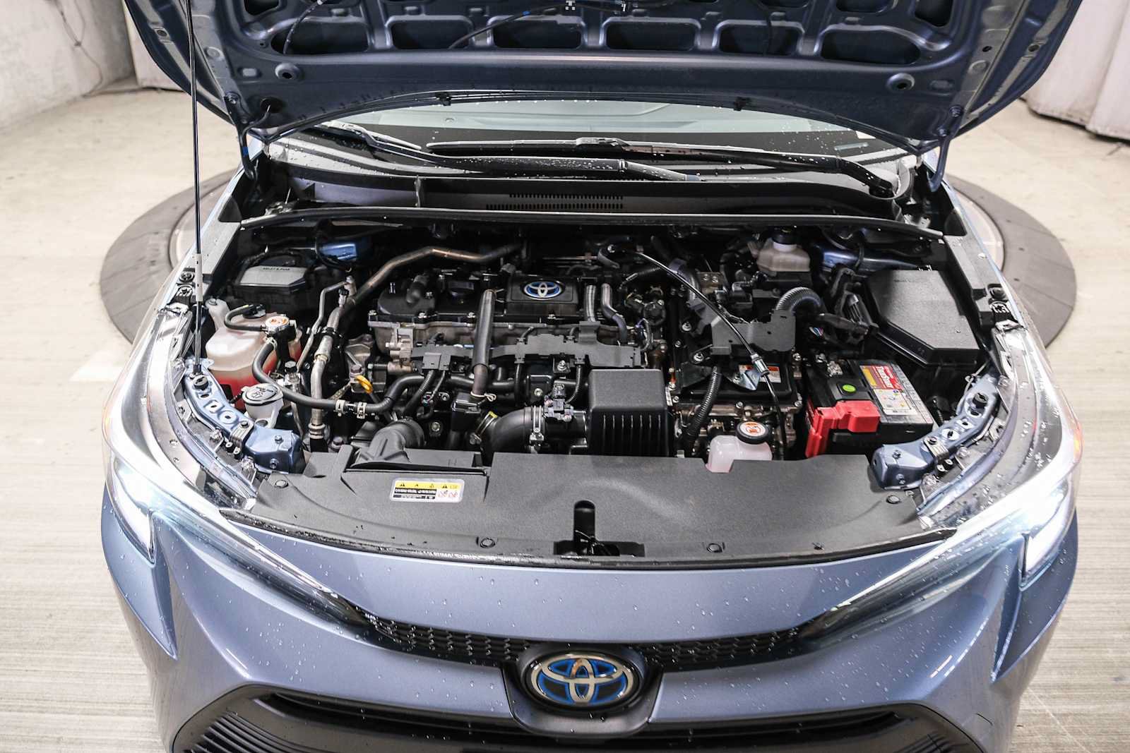 Used 2024 Toyota Corolla LE FWD image 32