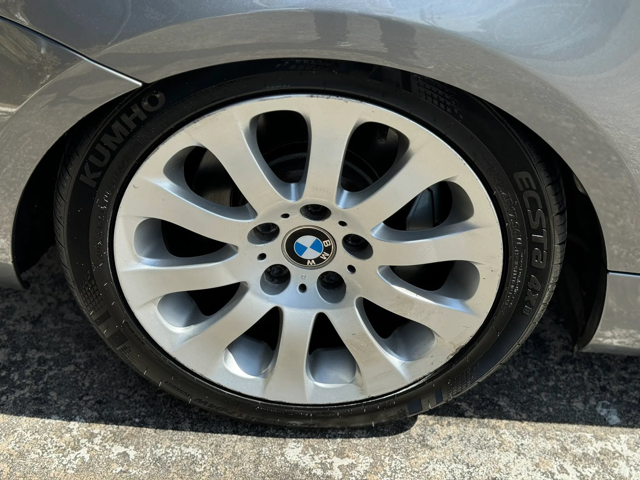 Used 2012 BMW 135i Convertible RWD image 32