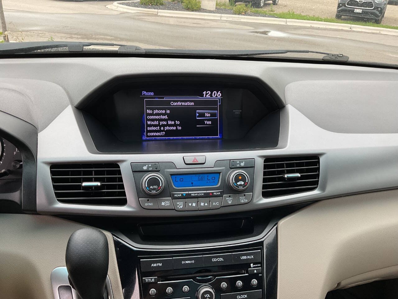 Used 2012 Honda Odyssey EX-L image 22