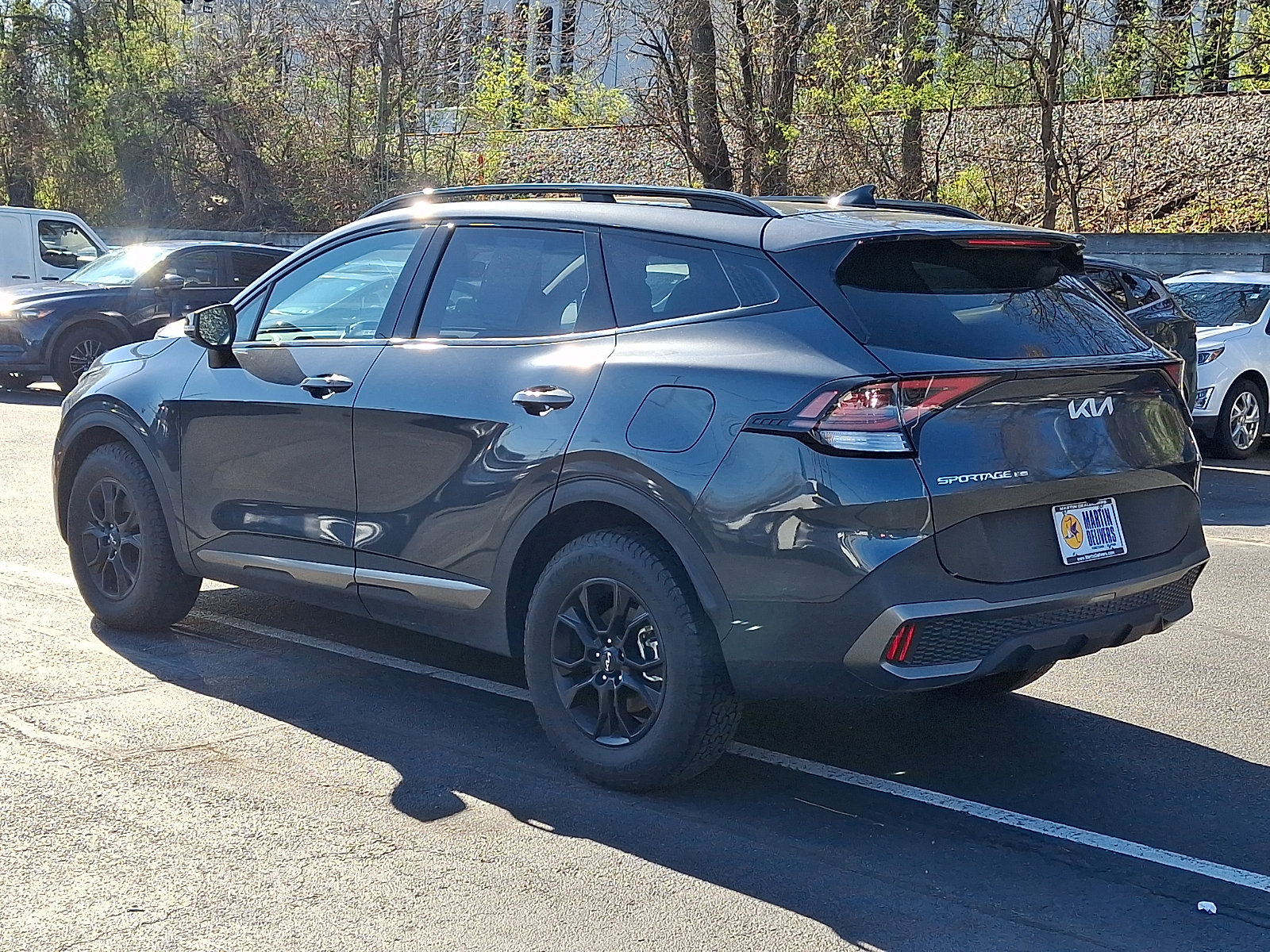 Certified 2024 Kia Sportage X-Pro image 3