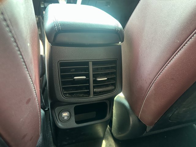 Used 2023 Kia Seltos SX image 18