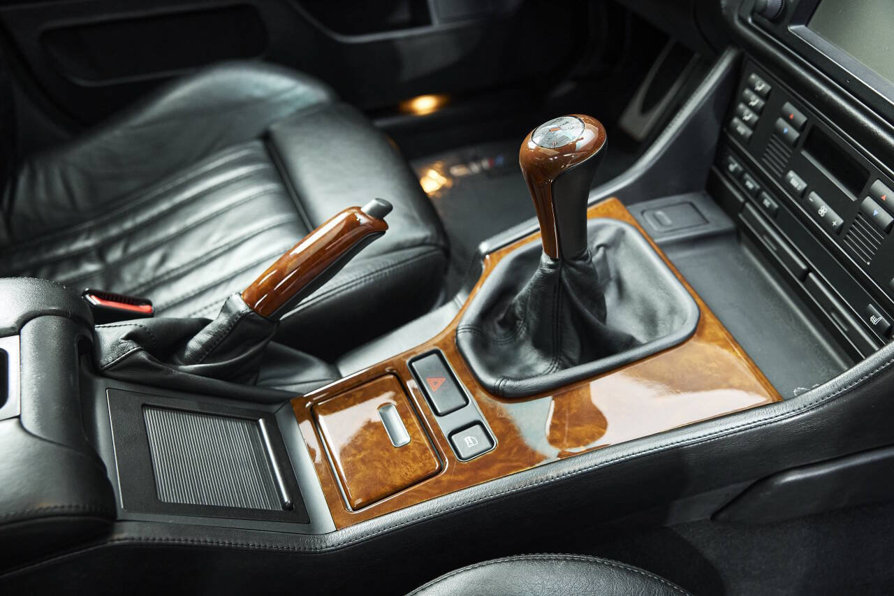 Used 2001 BMW M5 RWD image 66