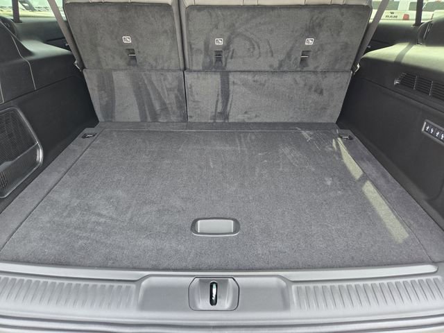 New 2026 Jeep Grand Wagoneer L Limited image 25