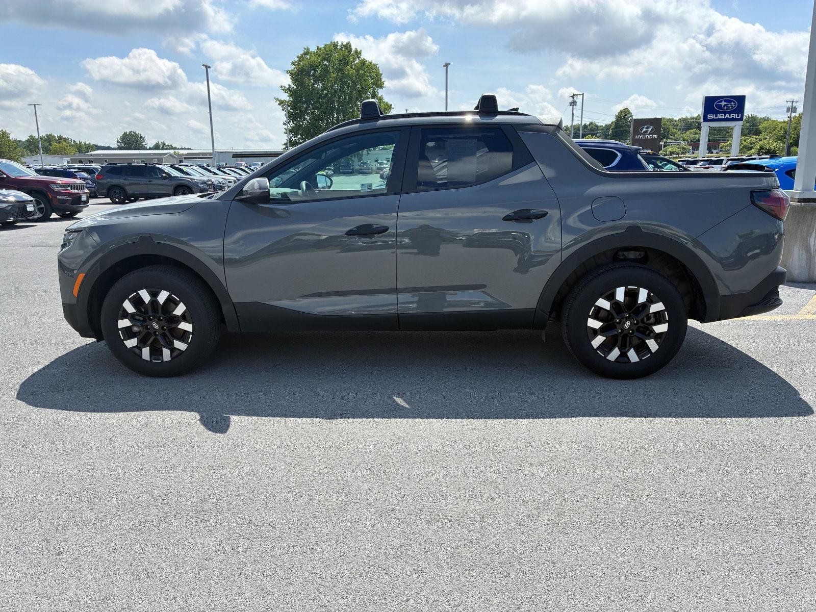 Used 2026 Hyundai Santa Cruz SEL AWD/4WD image 4
