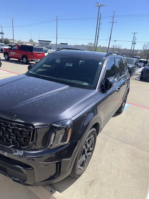 Used 2025 Kia Telluride EX X-Line AWD/4WD image 2