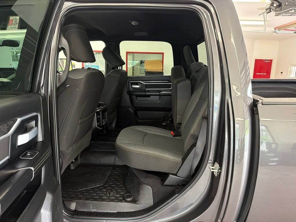 Certified 2024 RAM 2500 Big Horn w/ Night Edition AWD/4WD image 20