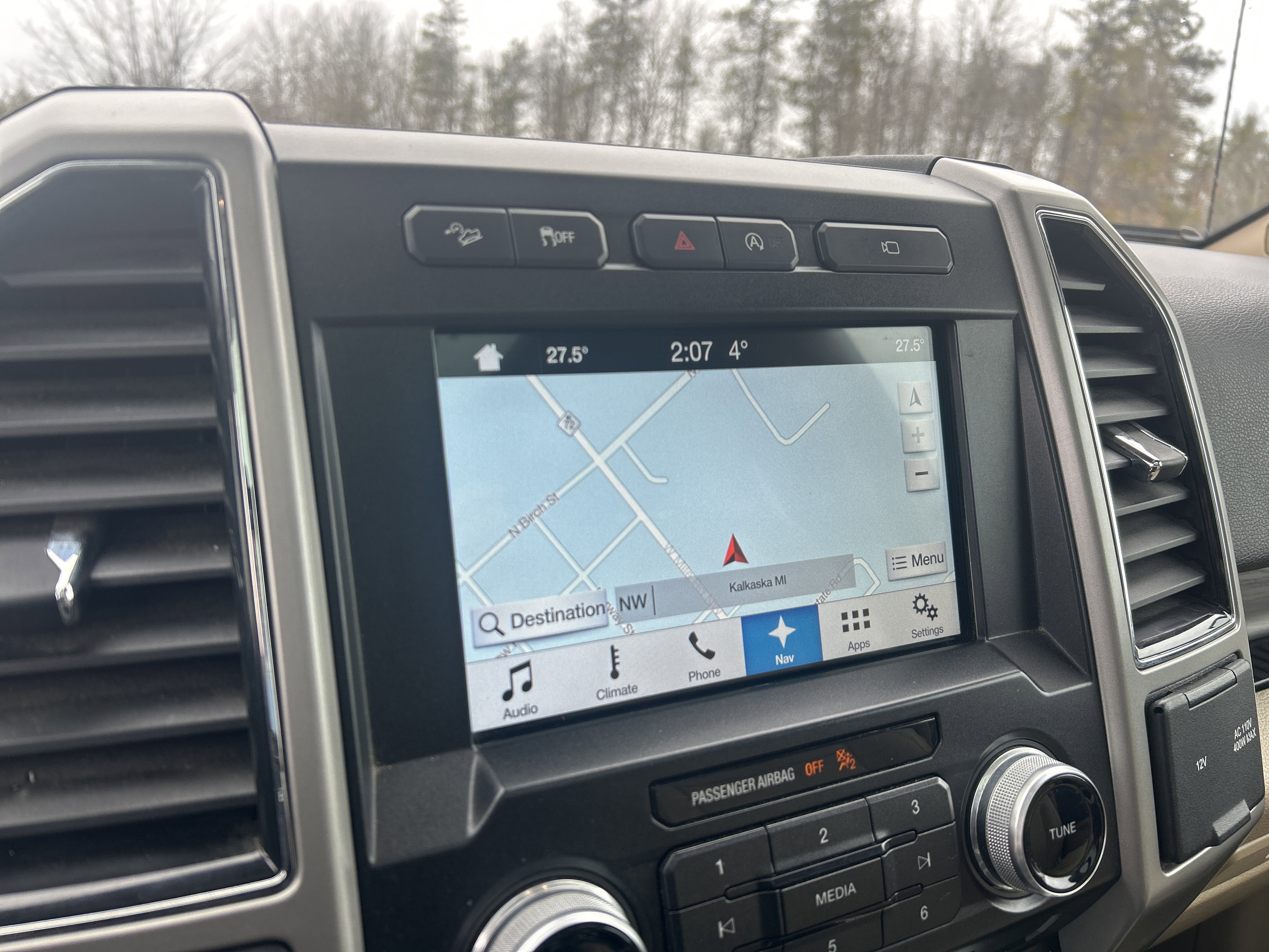 Used 2017 Ford F150 Lariat w/ Equipment Group 502A Luxury image 17