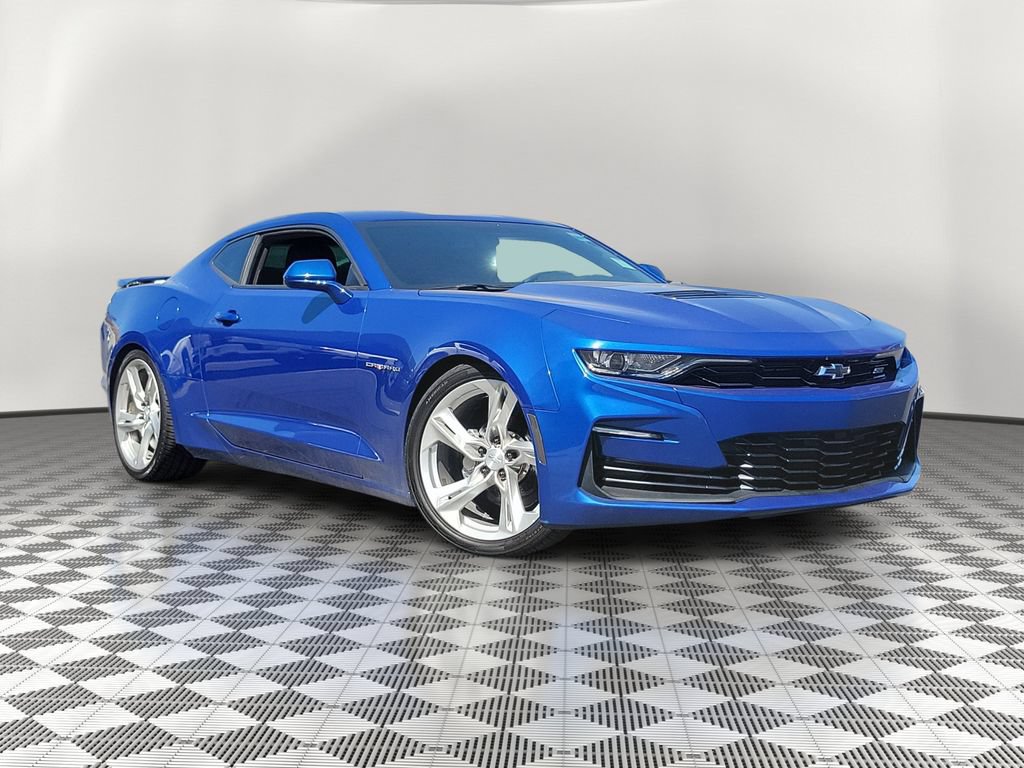 Used 2023 Chevrolet Camaro SS RWD image 2