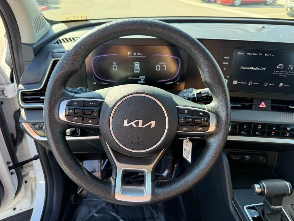 Used 2025 Kia Sportage LX AWD/4WD image 21