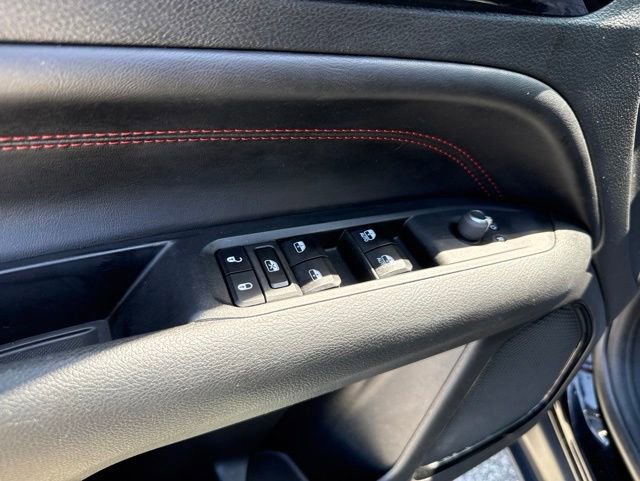 Used 2024 Jeep Compass Trailhawk AWD/4WD image 22