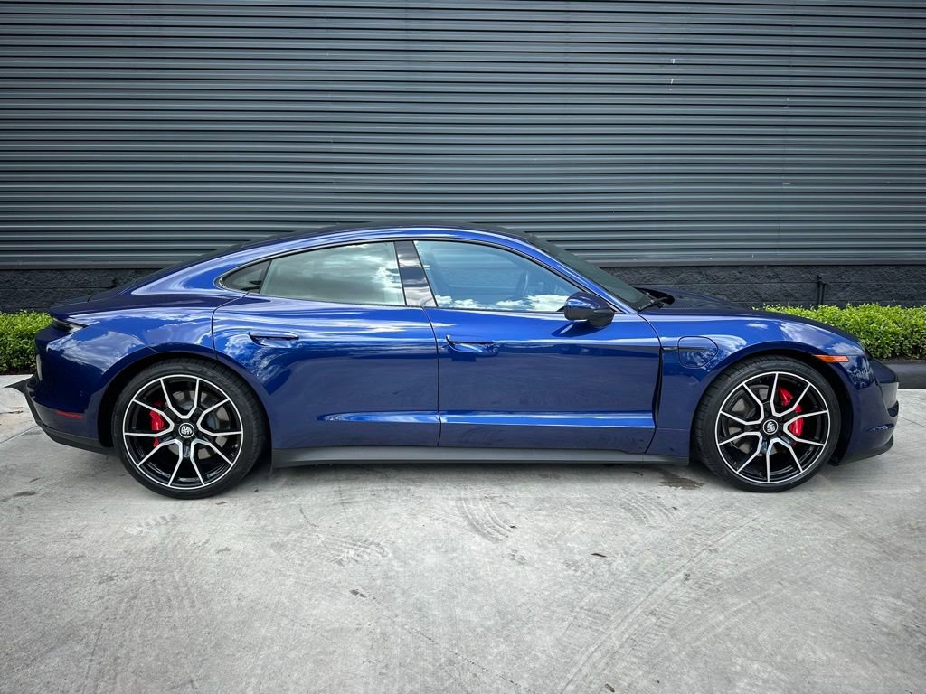 Certified 2024 Porsche Taycan 4S image 10