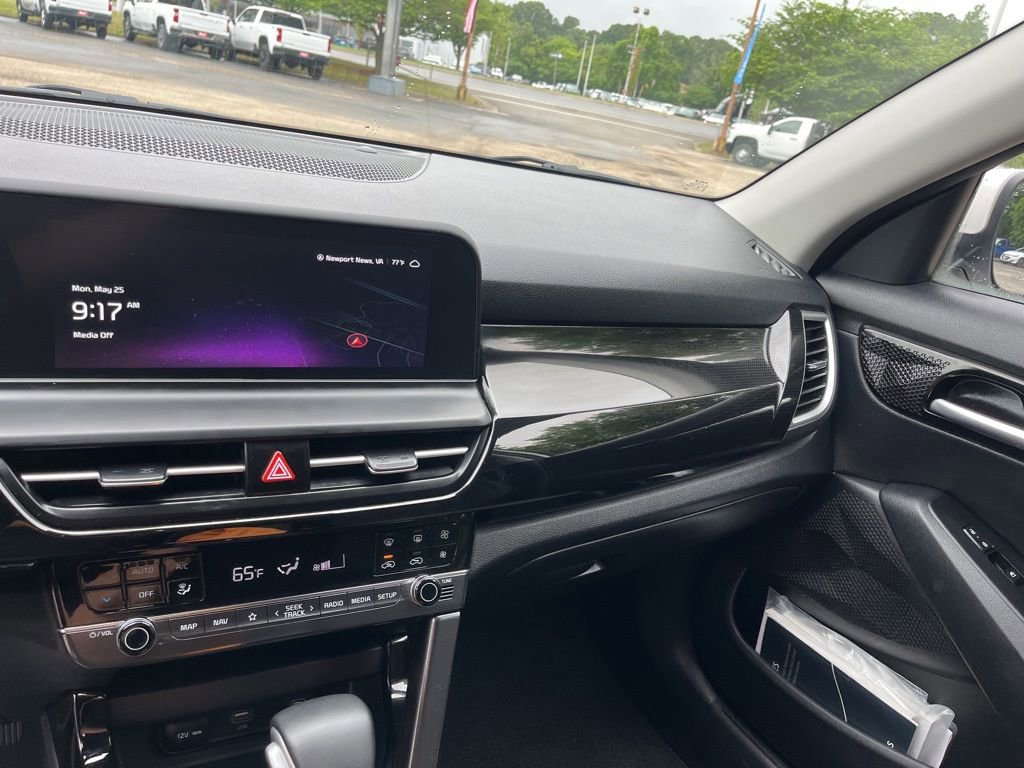 Used 2024 Kia Seltos X-Line AWD/4WD image 19