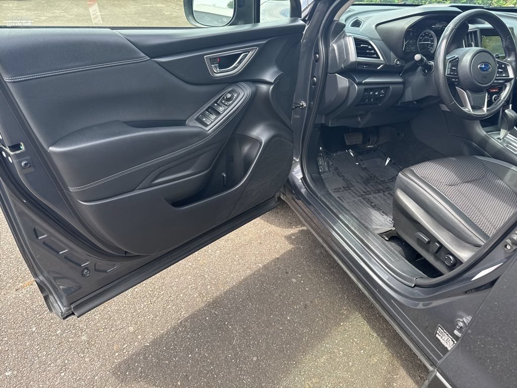 Used 2021 Subaru Forester Premium AWD/4WD image 30