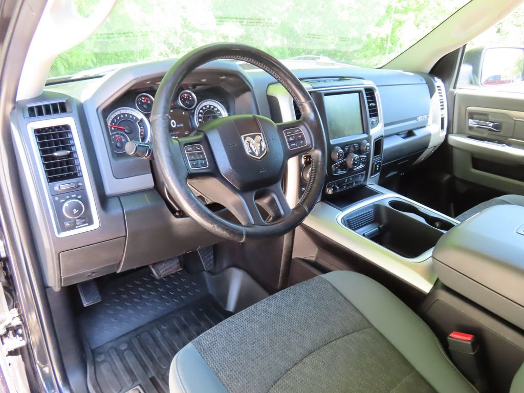 Used 2016 RAM 1500 Big Horn AWD/4WD image 25