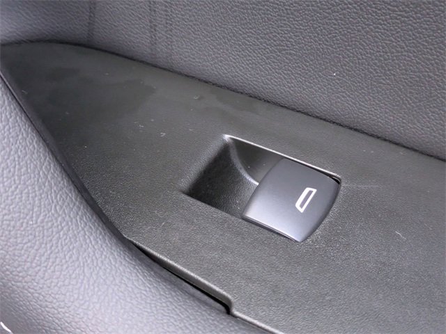 New 2025 Chevrolet Blazer LT image 33