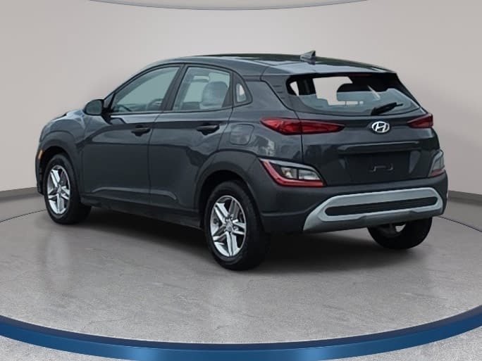 Used 2023 Hyundai Kona SE FWD image 7