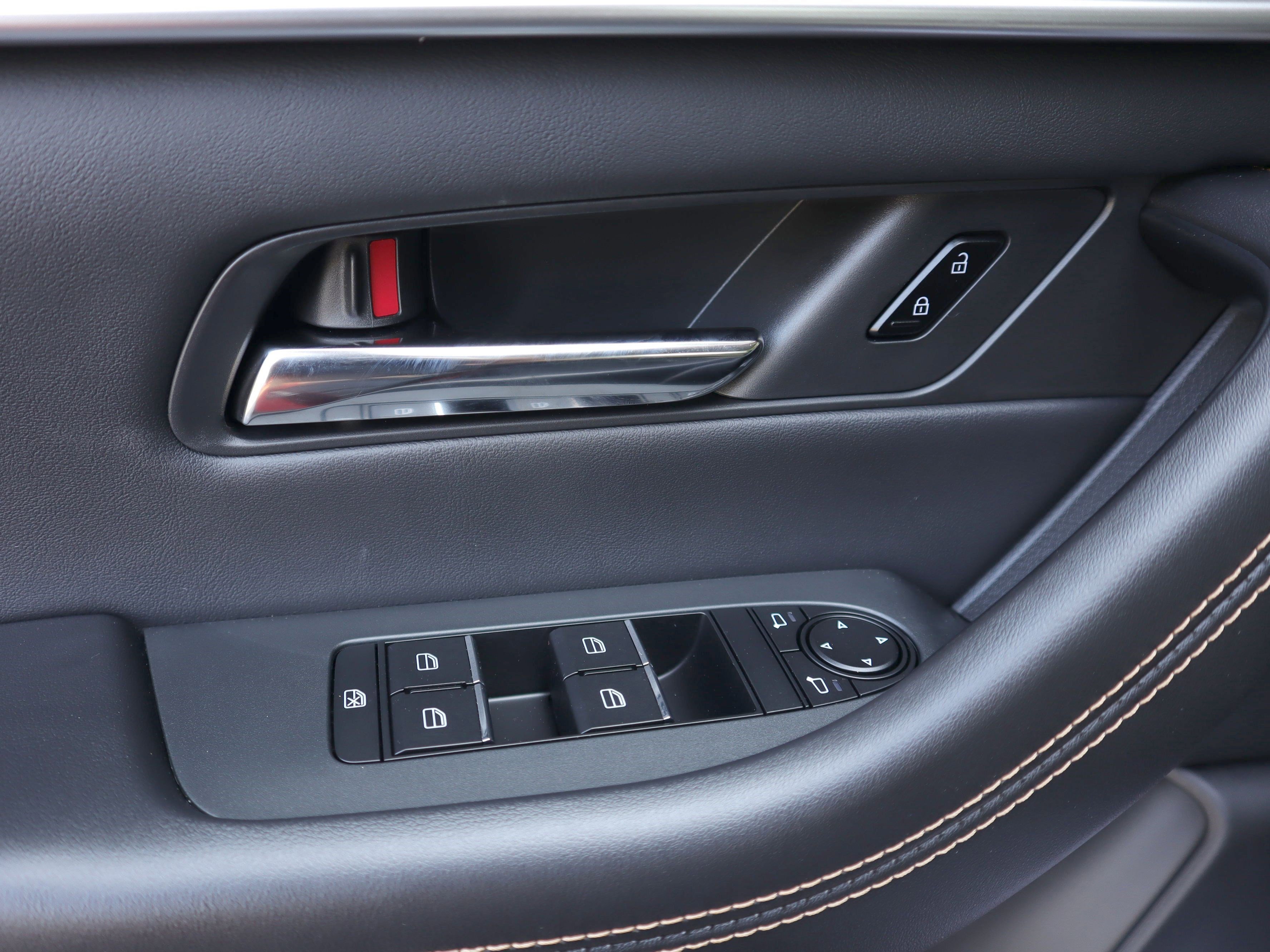 New 2026 MAZDA CX-90 3.3 Turbo w/ Preferred Package image 16